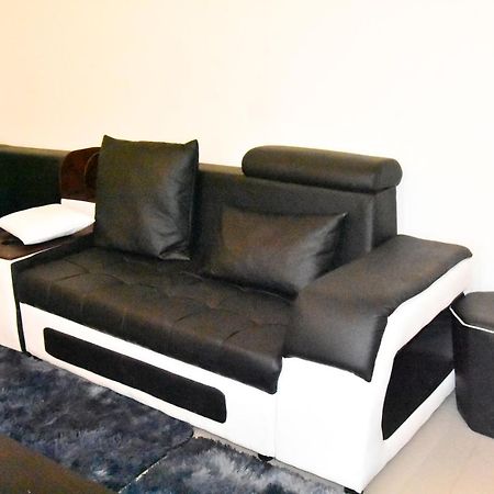 Spacious Zamtel Flat Lusaka Ngoại thất bức ảnh