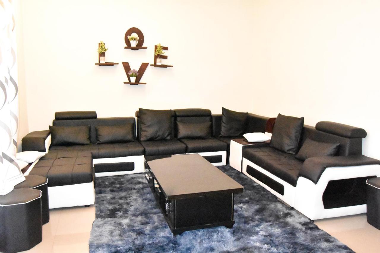 Spacious Zamtel Flat Lusaka Ngoại thất bức ảnh
