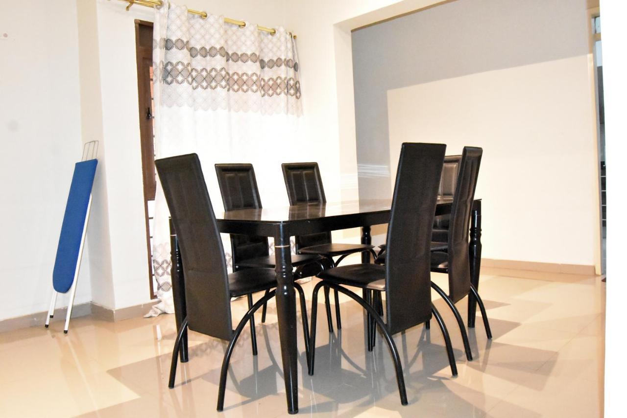 Spacious Zamtel Flat Lusaka Ngoại thất bức ảnh