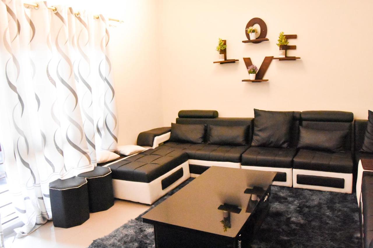 Spacious Zamtel Flat Lusaka Ngoại thất bức ảnh