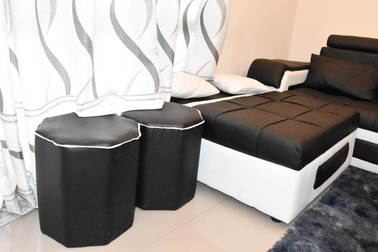 Spacious Zamtel Flat Lusaka Ngoại thất bức ảnh